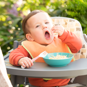 Det anbefales at spedbarn får D-vitamintilskudd i form av  D-vitamindråper